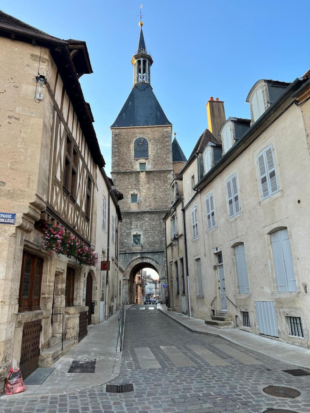 "La Grenouille" Centre Historique - Les Terres Du Roy Villa อาวาลง ภายนอก รูปภาพ